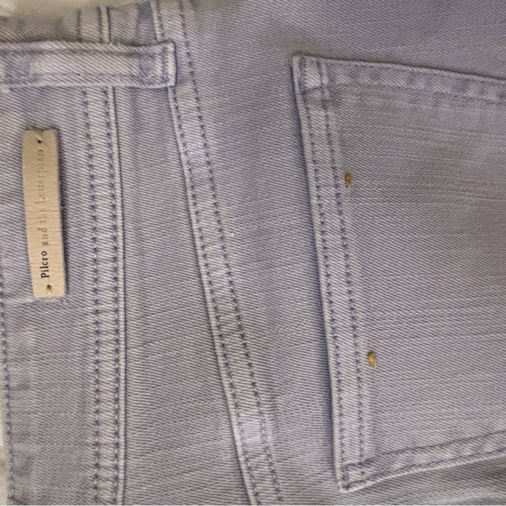 : : PILCRO Straight Leg Light Wash Distressed Jeans : : - Picture 14 of 16